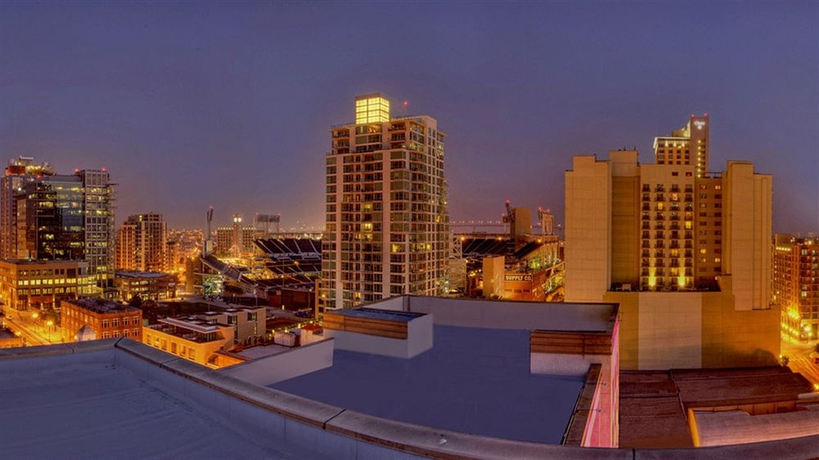 Imagen de los exteriores del Hotel Margaritaville San Diego Gaslamp Quarter. Foto 14