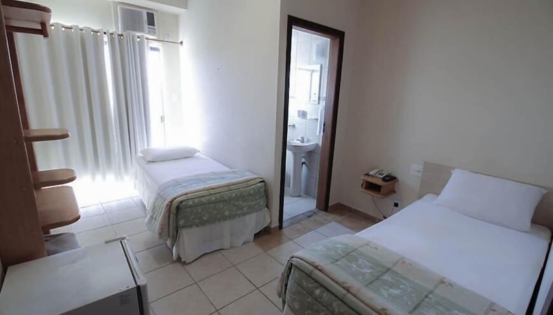 Imagen de la habitación del Hotel Marge. Foto 2