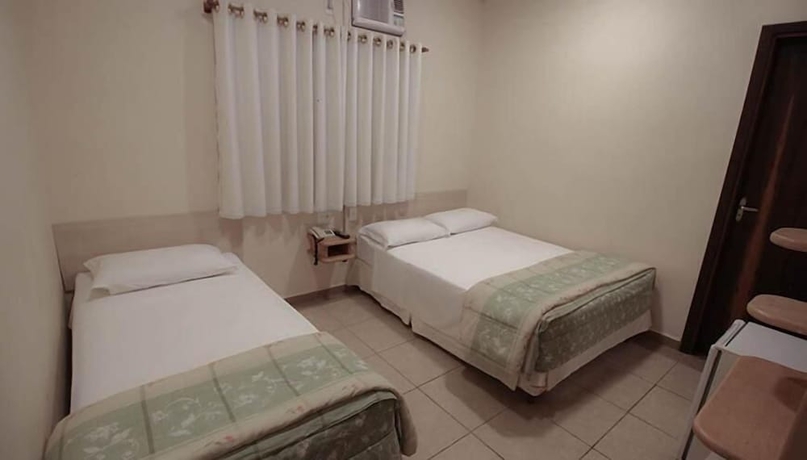 Imagen de la habitación del Hotel Marge. Foto 4