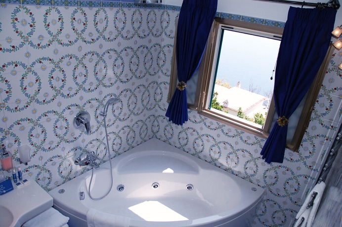 Imagen de la habitación del Hotel Margherita, Praiano. Foto 10