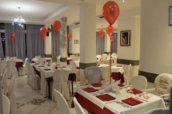 Imagen del bar/restaurante del Hotel Margherita, Rimini. Foto 5