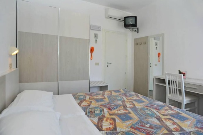 Imagen de la habitación del Hotel Margherita, Rimini. Foto 16
