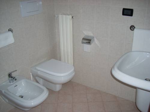 Imagen de la habitación del Hotel Margherita, San Giovanni Rotondo. Foto 10