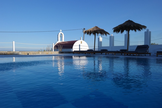 Imagen de la piscina del Hotel Margie Mykonos. Foto 15
