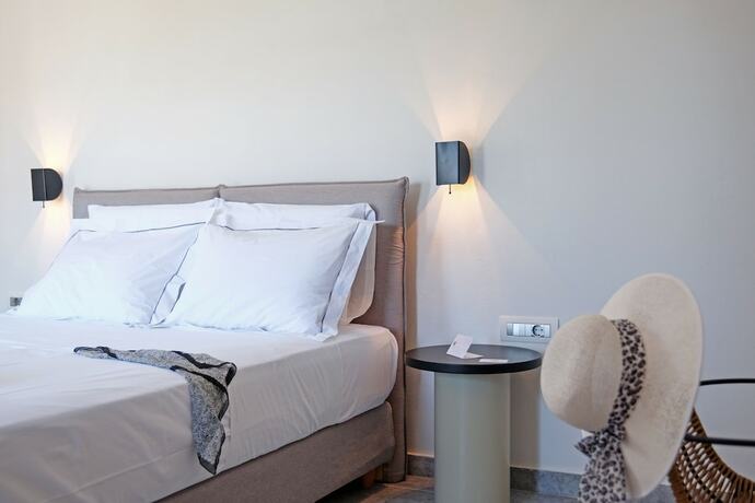 Imagen de la habitación del Hotel Margo Beach. Foto 14