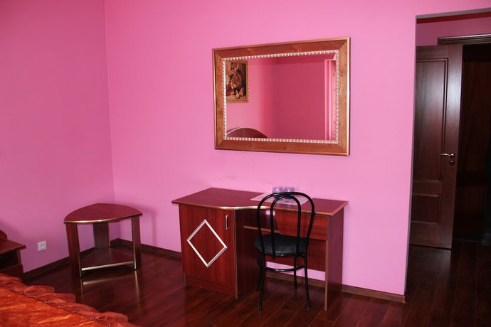 Imagen de la habitación del Hotel Margo. Foto 4