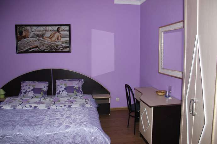 Imagen de la habitación del Hotel Margo. Foto 7