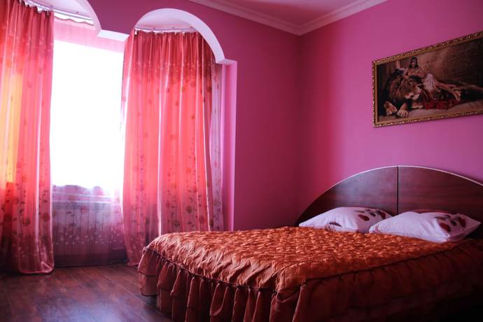 Imagen de la habitación del Hotel Margo. Foto 13