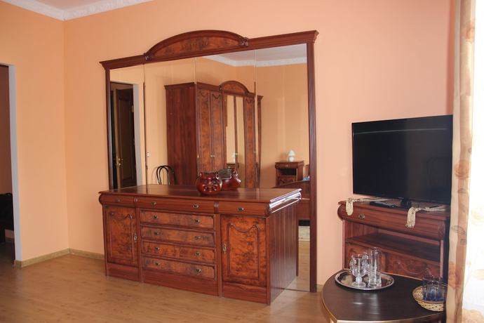 Imagen de la habitación del Hotel Margo. Foto 14