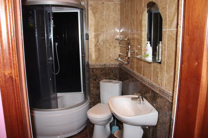 Imagen de la habitación del Hotel Margo. Foto 16