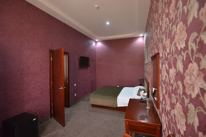 Imagen de la habitación del Hotel Margo Palace. Foto 3