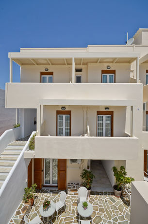 Imagen de la habitación del Hotel Margo Studios. Foto 9