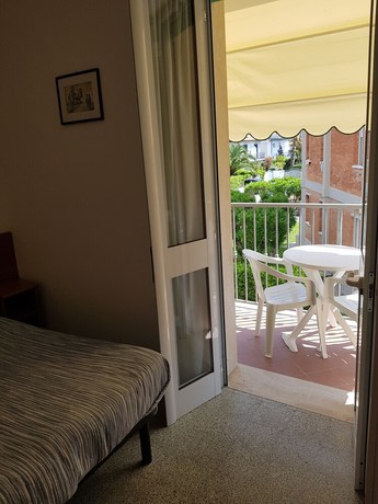 Imagen de la habitación del Hotel Margot, Lido Di Camaiore. Foto 7