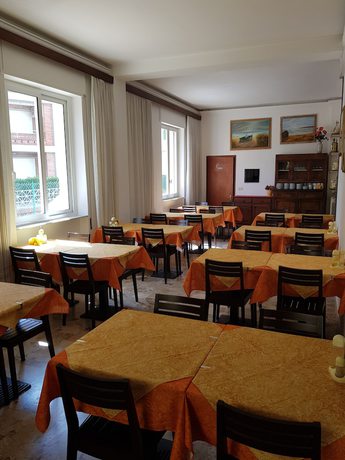 Imagen del bar/restaurante del Hotel Margot, Lido Di Camaiore. Foto 3