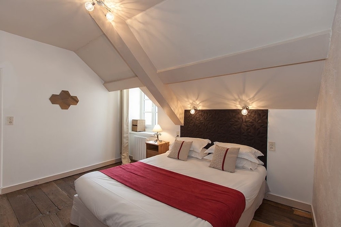 Imagen de la habitación del Hotel Marguerite, DINAN. Foto 11