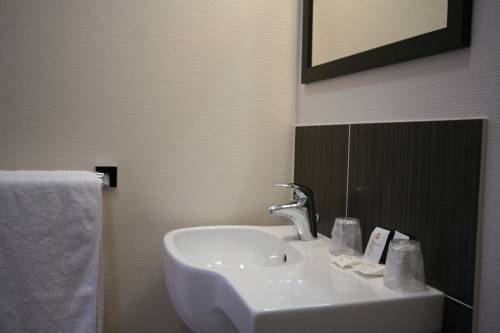 Imagen de la habitación del Hotel Marguerite D'anjou. Foto 5