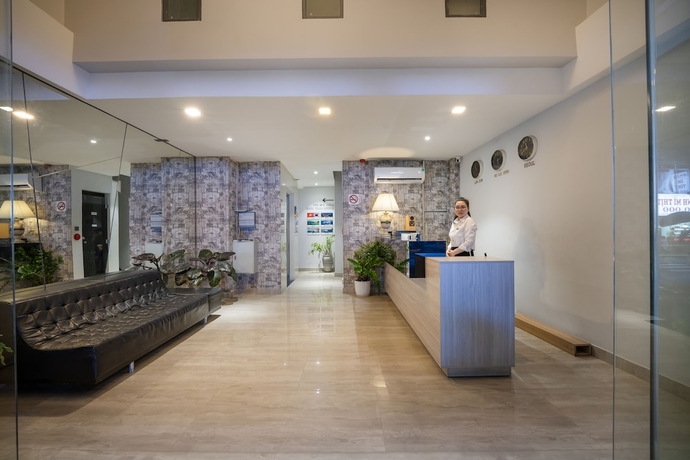 Imagen de los interiores del Hotel Mari By Connek. Foto 17