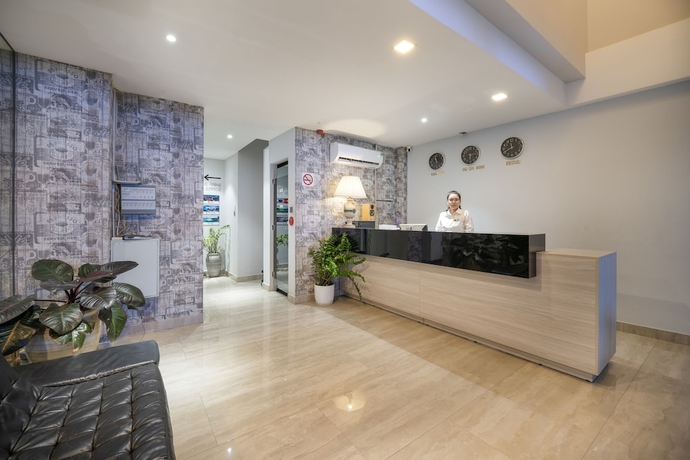 Imagen de los interiores del Hotel Mari By Connek. Foto 18