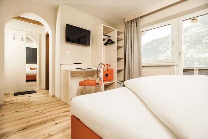 Imagen de la habitación del Hotel Mari Pop. Foto 8