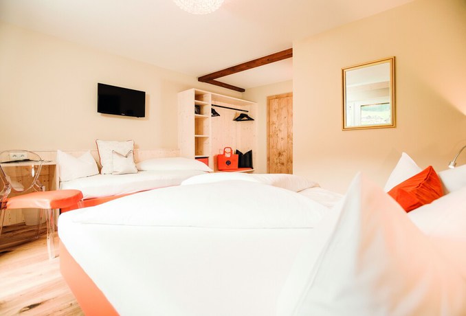 Imagen de la habitación del Hotel Mari Pop. Foto 13