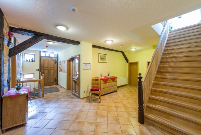 Imagen de los interiores del Hotel Maria Aurora Garni. Foto 10