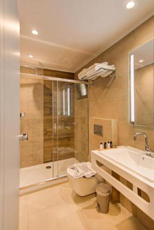 Imagen de la habitación del Hotel Maria Beach. Foto 14