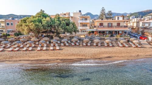 Imagen general del Hotel Maria Beach. Foto 8