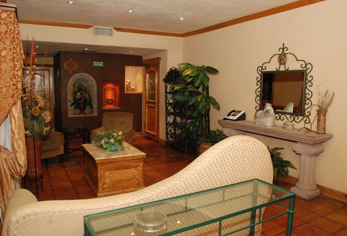 Imagen de los interiores del Hotel Maria Bonita Business and Suites. Foto 12