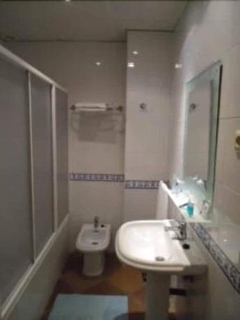 Imagen de la habitación del Hotel Maria Cristina, Rincón de la Victoria. Foto 16