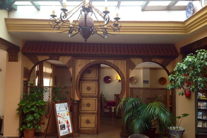 Imagen del bar/restaurante del Hotel Maria Cristina, Rincón de la Victoria. Foto 6