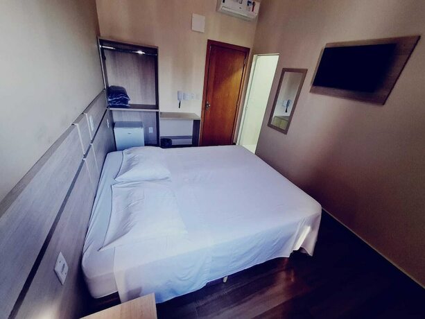 Imagen de la habitación del Hotel Maria Da Fé. Foto 18