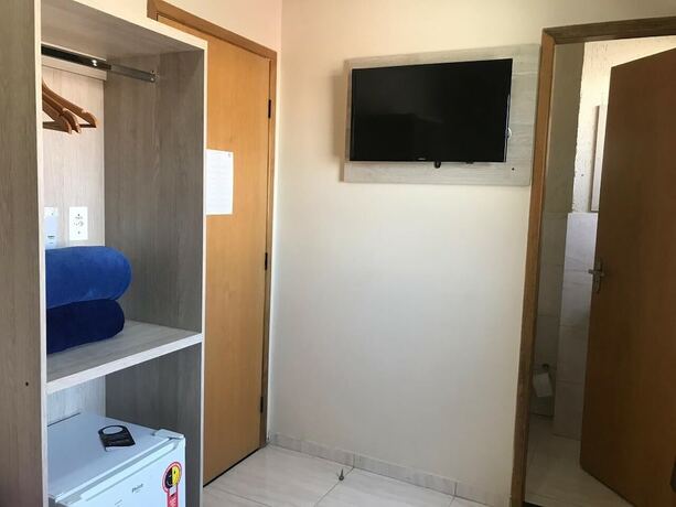 Imagen de la habitación del Hotel Maria Da Fé. Foto 26