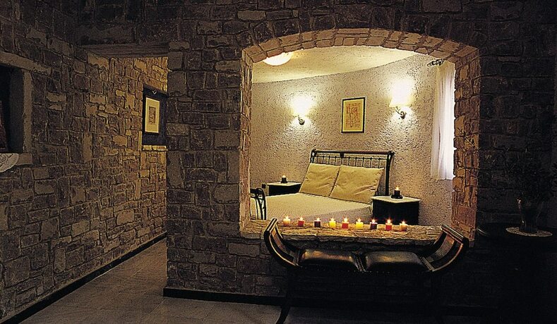Imagen general del Hotel Maria Elena Villas. Foto 16