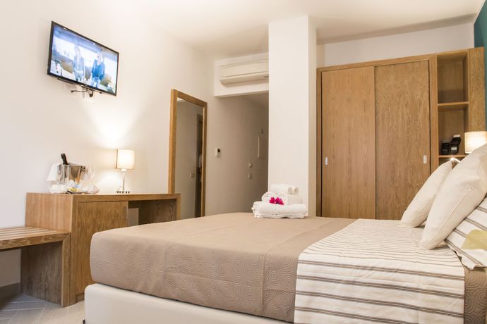 Imagen de la habitación del Hotel Maria, Golfo Aranci. Foto 9