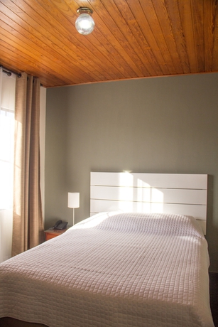 Imagen de la habitación del Hotel Maria Jose Suites. Foto 11