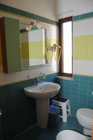 Imagen de la habitación del Hotel Maria, Lago. Foto 9