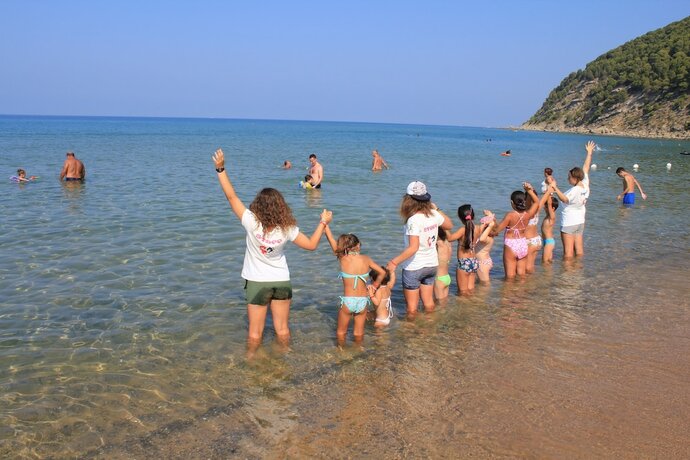 Imagen de los exteriores del Hotel Maria, Lago. Foto 13