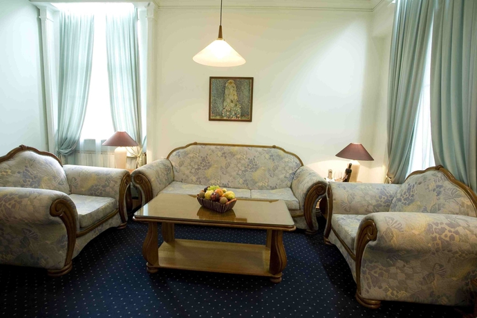 Imagen de la habitación del Hotel Maria Luisa by INTROVERT HOTELS. Foto 13