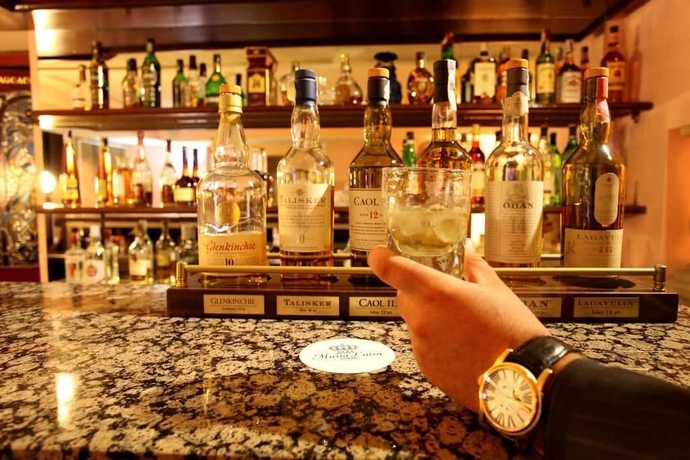 Imagen del bar/restaurante del Hotel Maria Luisa by INTROVERT HOTELS. Foto 6