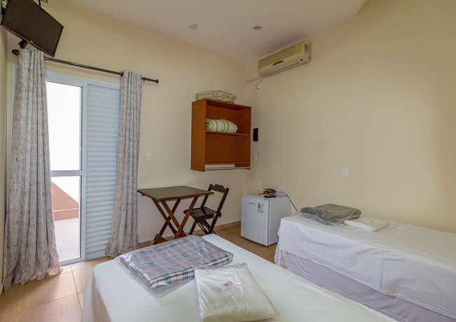 Imagen de la habitación del Hotel Maria Luiza. Foto 7