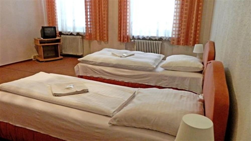 Imagen de la habitación del Hotel Maria, Ostrava. Foto 8