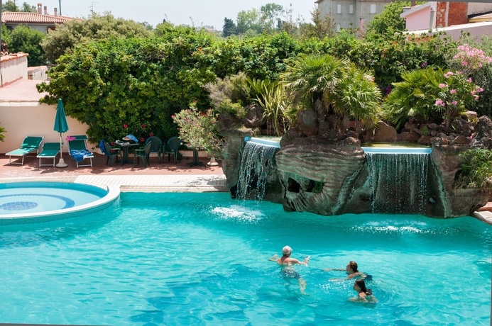 Imagen general del Hotel Maria Rosaria. Foto 2