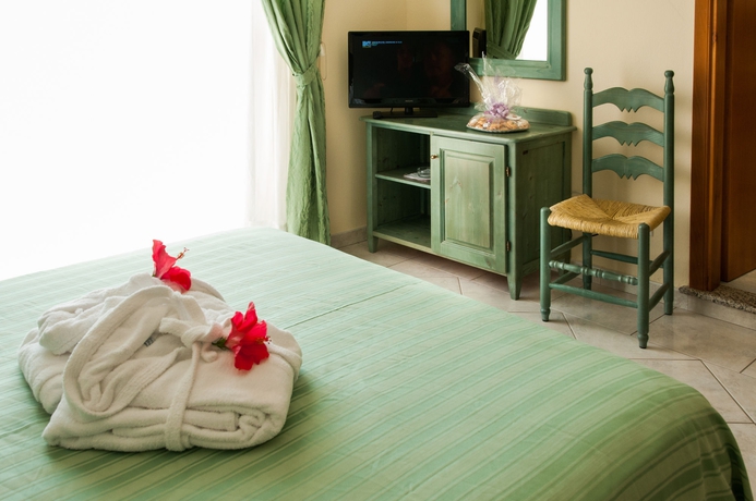 Imagen de la habitación del Hotel Maria Rosaria. Foto 8