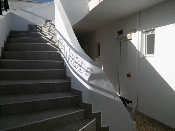 Imagen de los exteriores del Hotel Maria Studios and Apartments. Foto 13