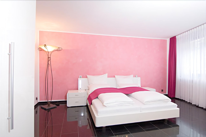 Imagen de la habitación del Hotel Maria Suite. Foto 9
