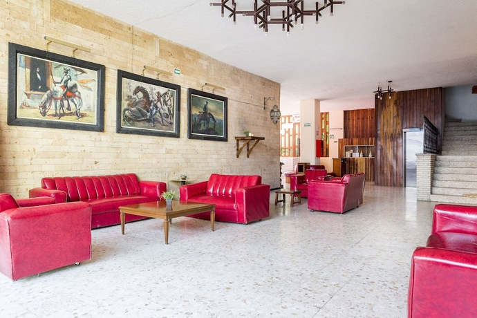 Imagen de los interiores del Hotel Maria Teresa. Foto 18