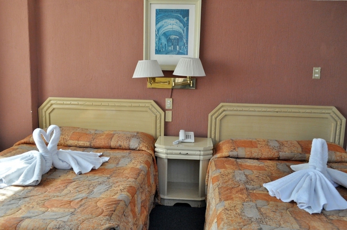Imagen de la habitación del Hotel Maria Teresa. Foto 12