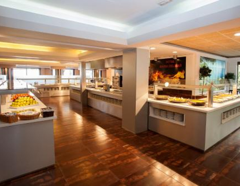 Imagen del bar/restaurante del Hotel Maria del Mar, Lloret de Mar. Foto 2