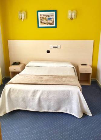 Imagen de la habitación del Hotel Maria del Mar, Noja. Foto 4