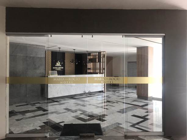 Imagen de los interiores del Hotel Maria del Rocio. Foto 13